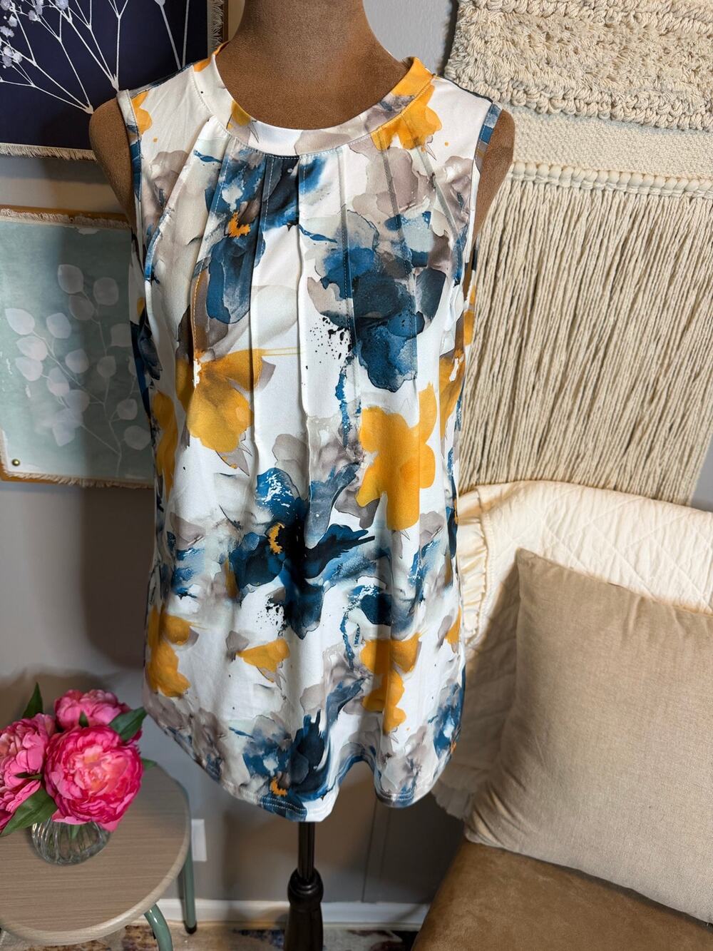Zeagoo Floral Sleeveless Blouse Top Size Medium